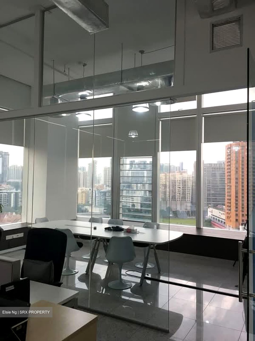 The Central (D1), Office #582277551
